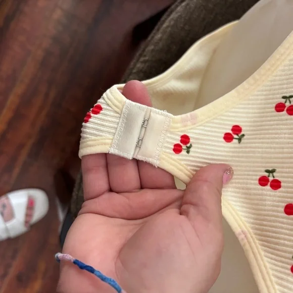 Cherry Print Ribbed Tank Top - Picture 6 of 6